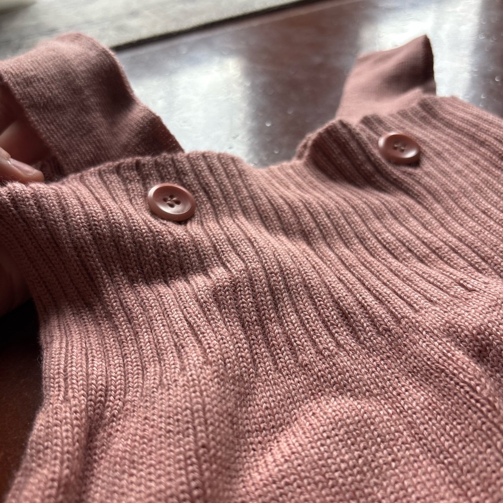 Ribbed Knit Top with Buttons
